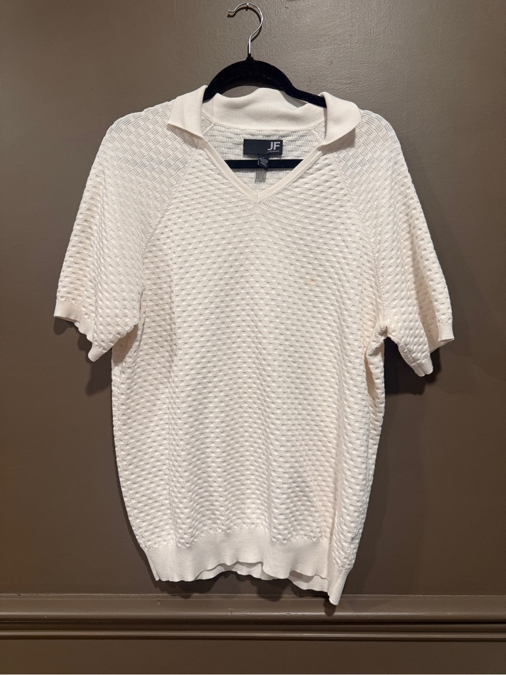 jf j.ferrar Cream V-Neck Short-Sleeve Knit Sweater